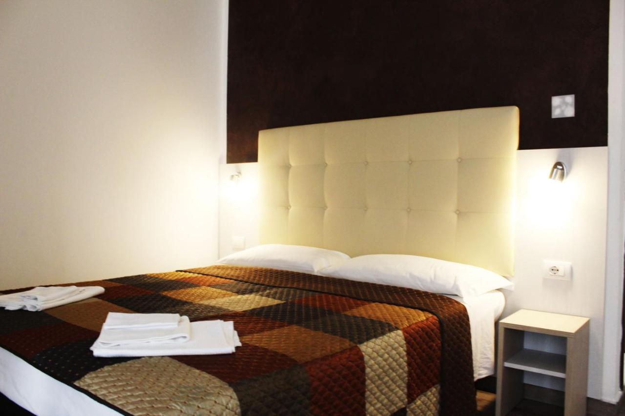 Hotel Luna Rimini Luaran gambar
